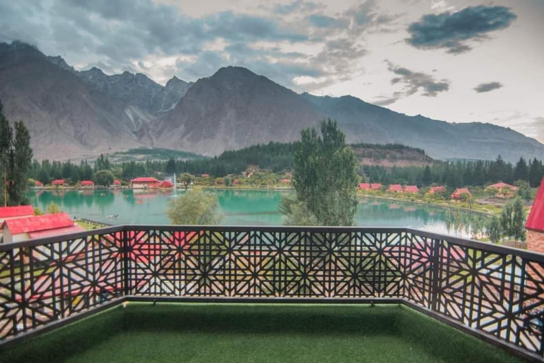 Tibet Hotel Skardu Exterior photo