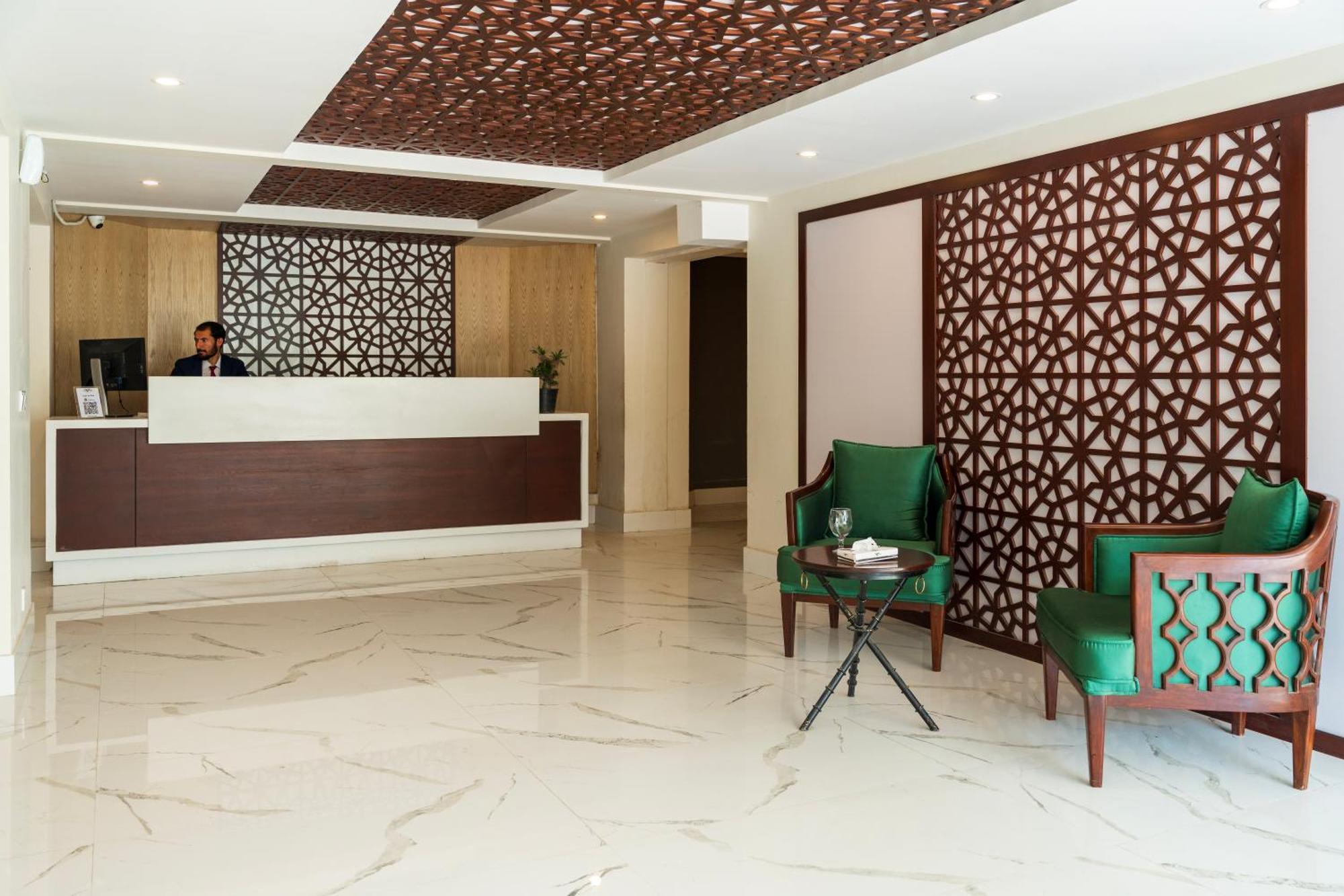 Tibet Hotel Skardu Exterior photo
